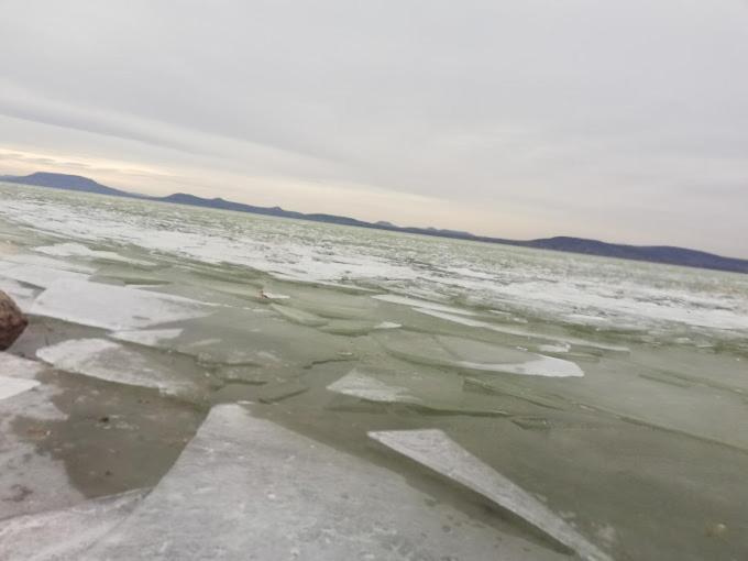 Boathouse Balatonlelle With Sauna חדר תמונה